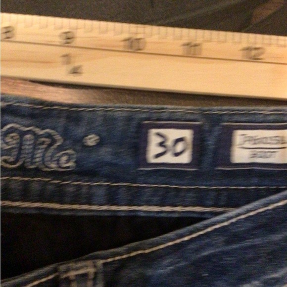 Miss me women’s 30 inseam 33 rhinestone embroidered embellished western jeans - Picture 3 of 8